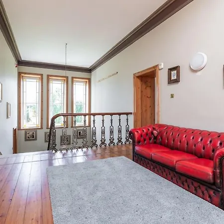 Montebello House *