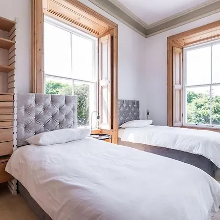 Montebello House Appartement